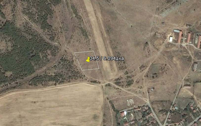 Продава нива в Струпец