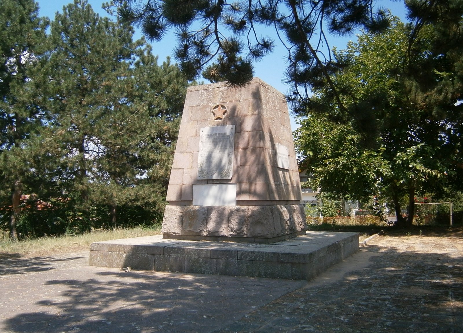 Агриада купува земеделска земя в Голям дол