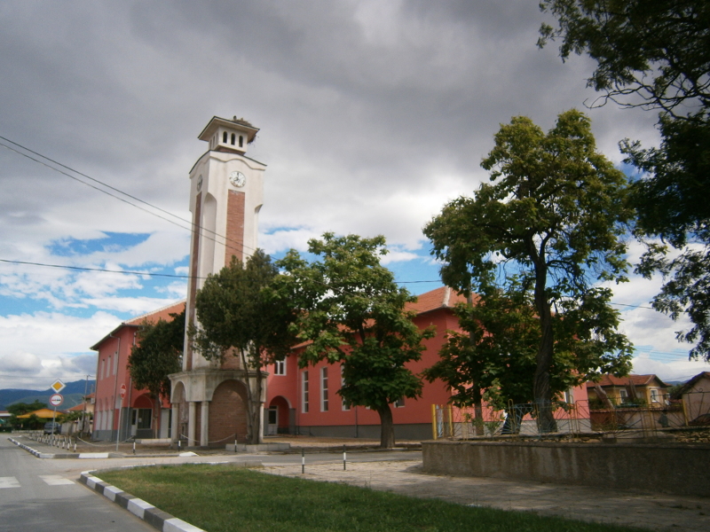 Купува ниви в Паничери